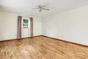 913 Main St, Buchanan, MI 49107 - Photo 5