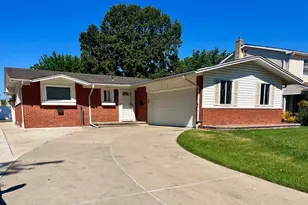 19342 Coventry Dr, Riverview, MI 48193 - Photo 3