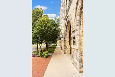 940 Monroe Avenue NW #228, Grand Rapids, MI 49503 - Photo 33