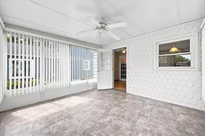 815 S Marias Avenue, Clawson, MI 48017 - Photo 25