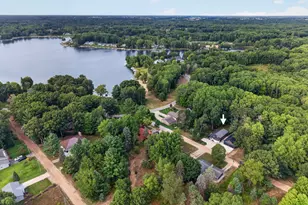 8433 Montreal Ln, Canadian Lakes, MI 49346 - Photo 3