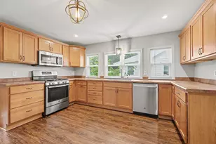 412 E Franklin St, Otsego, MI 49078 - Photo 9