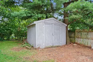 412 E Franklin St, Otsego, MI 49078 - Photo 19
