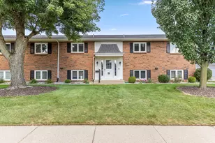 707 Andover St SE, Kentwood, MI 49548 - Photo 1