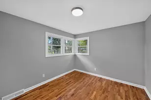 2119 Clark Ave, Kalamazoo, MI 49048 - Photo 17
