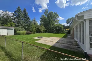 3520 Chamberlain Ave SE, Grand Rapids, MI 49508 - Photo 23