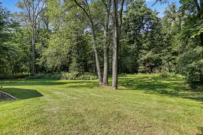 15700 Lepper Road, Hickory Corners, MI 49060 - Photo 17