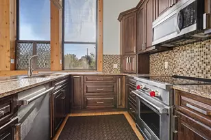 460 Broadway St, South Haven, MI 49090 - Photo 7