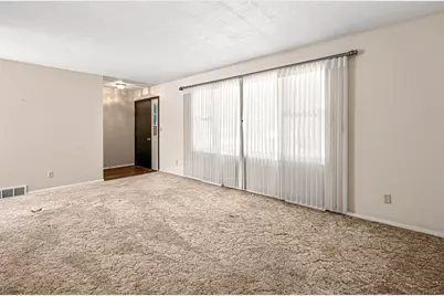 1436 St Joseph Circle, Saint Joseph, MI 49085 - Photo 7