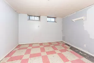 29865 Orangelawn St, Livonia, MI 48150 - Photo 25