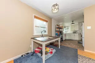 29865 Orangelawn St, Livonia, MI 48150 - Photo 9
