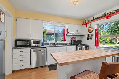 147 W 29th Street, Holland, MI 49423 - Photo 5