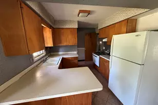 6844 Evergreen St, Portage, MI 49024 - Photo 5