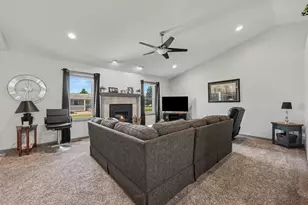 1812 Liberty Woods Rd, Clark Lake, MI 49234 - Photo 5