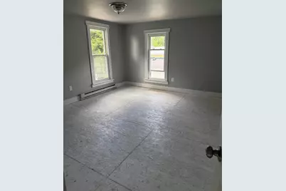 313 Morse Street, Ionia, MI 48846 - Photo 9