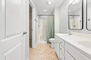 4734 Pleasant Meadow Circle, Saint Joseph, MI 49085 - Photo 17