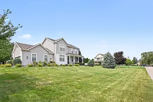 4734 Pleasant Meadow Circle, Saint Joseph, MI 49085 - Photo 41