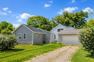 363 Garfield St, Otsego, MI 49078 - Photo 5