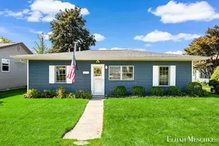 1970 Parker Dr, Wayland, MI 49348 - Photo 5