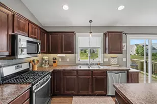5290 Crestfield Ln, Allendale, MI 49401 - Photo 3