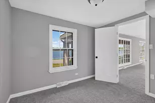 60 E Hickory Rd, Battle Creek, MI 49017 - Photo 21