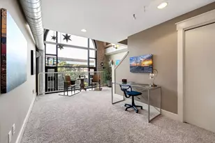 600 Broadway Ave NW, Grand Rapids, MI 49504 - Photo 11