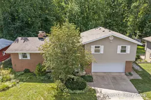 1490 Marwood Dr SE, Kentwood, MI 49508 - Photo 31