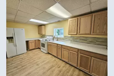 583 Shirley Drive, Jackson, MI 49202 - Photo 9