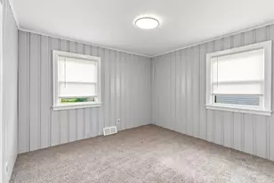 785 McGuigan Ave, Benton Harbor, MI 49022 - Photo 13