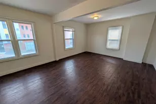 80 Clairmount Ave, Detroit, MI 48202 - Photo 15