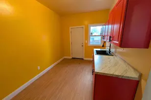 80 Clairmount Ave, Detroit, MI 48202 - Photo 21