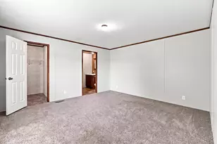 1301 Shadowridge Dr, Wayland, MI 49348 - Photo 15