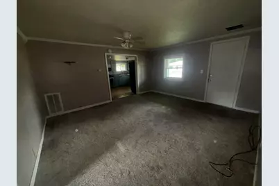 421 W Railroad Street, Dowagiac, MI 49047 - Photo 9