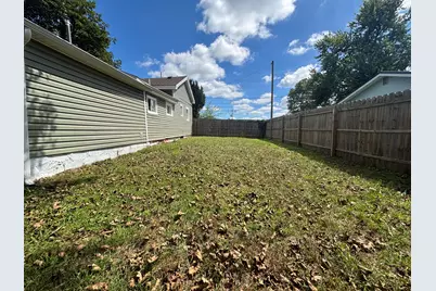 421 W Railroad Street, Dowagiac, MI 49047 - Photo 15