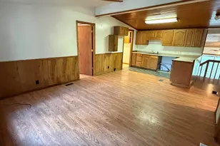 6637 White Rd, Muskegon, MI 49442 - Photo 9