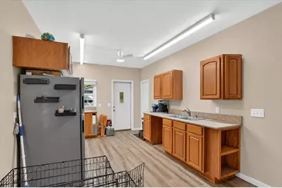 3192 W Michigan Avenue W, Battle Creek, MI 49037 - Photo 13
