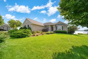 7601 Stonehedge Dr, Onsted, MI 49265 - Photo 1