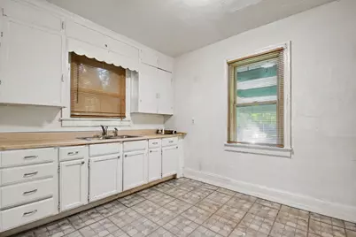 1088 Ogden Avenue, Benton Harbor, MI 49022 - Photo 17