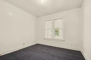 1088 Ogden Ave, Benton Harbor, MI 49022 - Photo 27