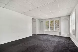 1088 Ogden Ave, Benton Harbor, MI 49022 - Photo 7