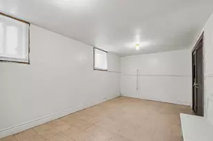 1088 Ogden Ave, Benton Harbor, MI 49022 - Photo 33