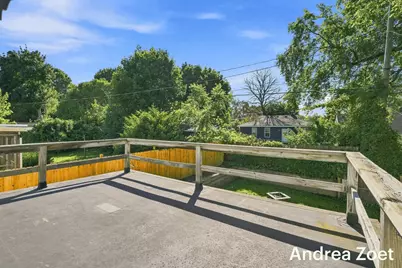 1044 Lockridge Drive NE, Grand Rapids, MI 49505 - Photo 27
