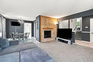 1044 Lockridge Dr NE, Grand Rapids, MI 49505 - Photo 11