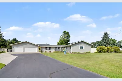 12996 Bayview Drive, Vicksburg, MI 49097 - Photo 3