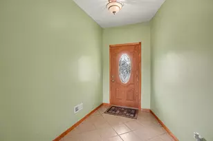 12996 Bayview Dr, Vicksburg, MI 49097 - Photo 15