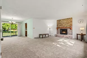 301 Sherman Dr, Marshall, MI 49068 - Photo 3