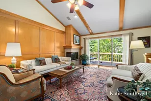 2116 Shetland Dr NE, Grand Rapids, MI 49505 - Photo 7