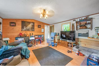 9957 150th Avenue, Reed City, MI 49677 - Photo 13