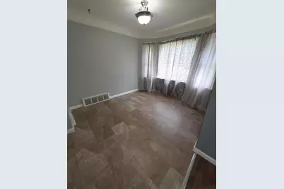 26722 W Chicago, Bedford, MI 48239 - Photo 7
