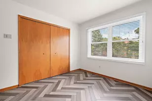10 Oxford Ct, Dearborn, MI 48124 - Photo 15